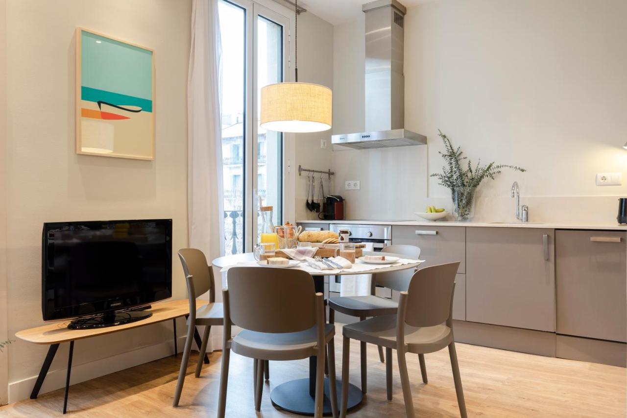 ברצלונה Aspasios Urquinaona Apartments מראה חיצוני תמונה